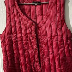 Red half sleeve jacket